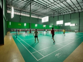 LIMITED OFFER สนามแบดมินตันราคาพิเศษพร้อมเล่น 49,900.00 บาท