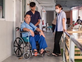 ศูนย์ดูแลผู้สูงอายุ  PNR เนอร์สซิ่งโฮม ลาดพร้าว 87 แยก 22